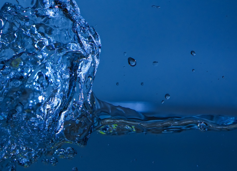 Certified compounds for drinking water contact applications 适用于饮用水接触应用的认证混炼胶